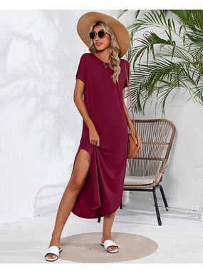 NWOT Casual Short-Sleeve Side-Slit Maxi Dress in Deep Wine